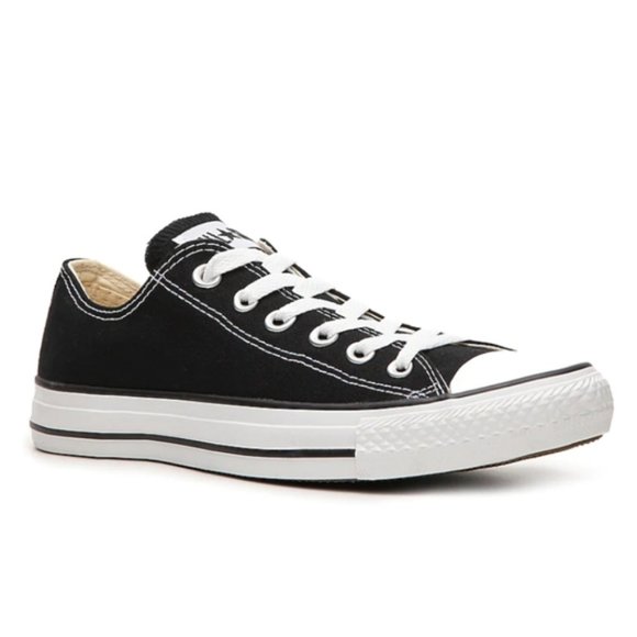 Converse Chuck Taylor All Star Low Top Sneakers